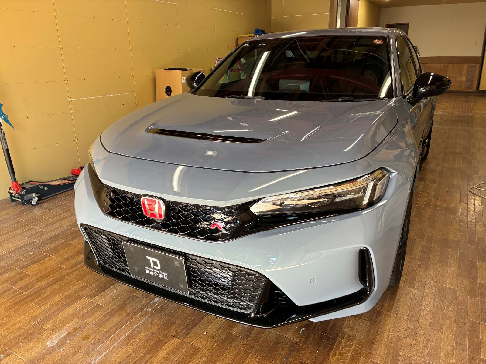 HONDA CIVIC その他電装系取付 ご依頼いただきました。