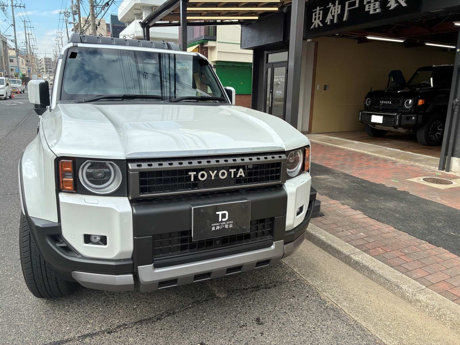 TOYOTA LAND CRUISER250 Panthera カーセキュリティ取り外し作業をさせていただきました。
