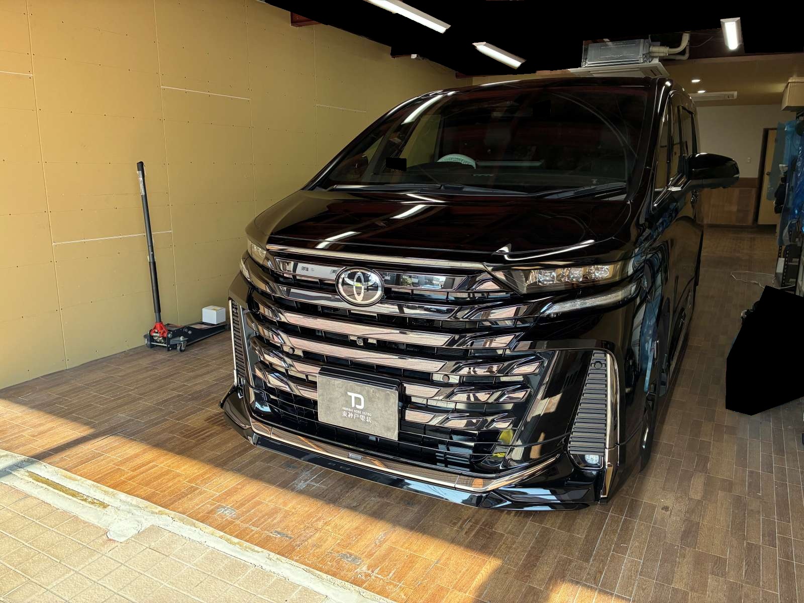 TOYOTA VELLFIRE カーセキュリティ 取付させていただきました。