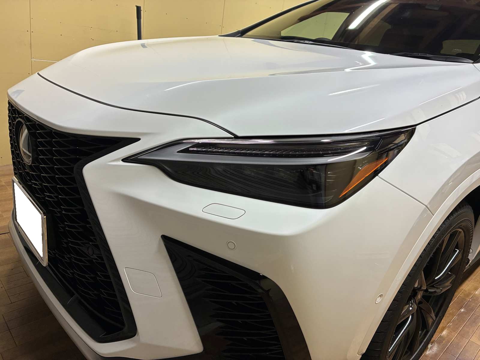 LEXUS NX カーセキュリティ 定期点検整備ご入庫いただきました。