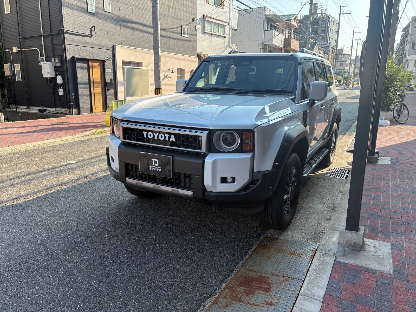TOYOTA LAND CRUISER 250 カーセキュリティ Panthera 施工ご依頼いただきました。